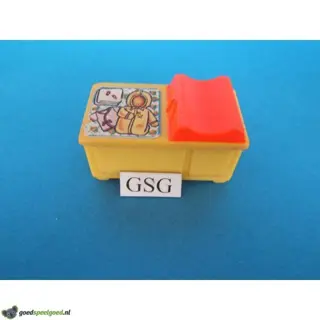 Aankleedtafel geel nr. 2072-02