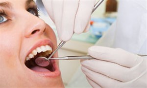 Goedkope kronen, implantaten, bruggen en veel meer