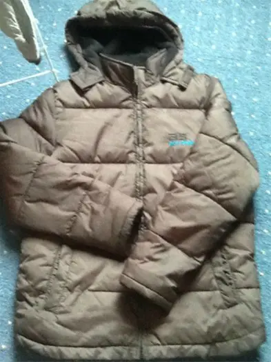 Warme winterjas van C &amp; A maten 158/164.