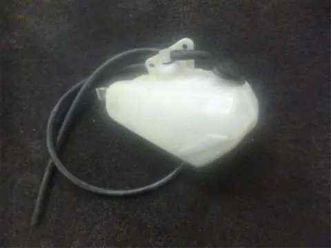 KOELVLOEISTOF RESERVOIR Triumph Tiger 800 xc 2012 - 2013