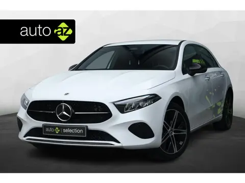 Mercedes-Benz A-klasse 250 e Luxury Line / 360 view / Adaptive Cruise / Ambientlight / Stoelverw