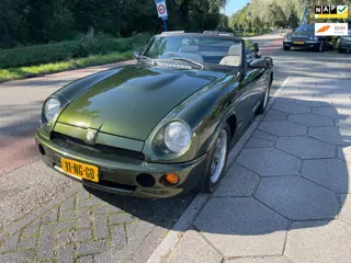 MG RV8 4.0 V8 RHD (29 jaar in bezit)!
