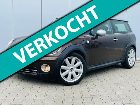 Mini Mini Clubman 1.6 Cooper Chili, 6 X Mini op voorraad!