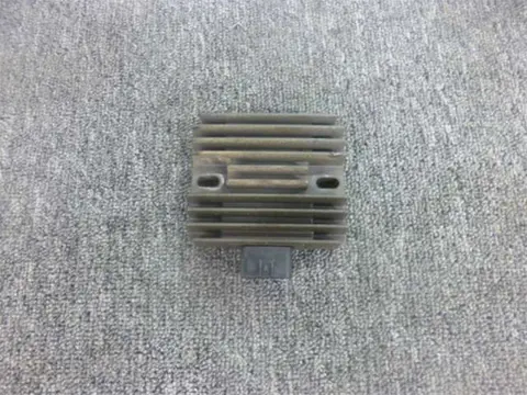 SPANNINGSREGELAAR Kawasaki Z 1000 2010 - 2013