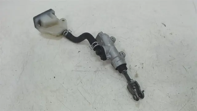 REMPOMP ACHTER Suzuki GSX R 1000 2003 - 2004
