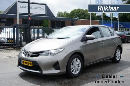 TOYOTA AURIS 1.3 COMFORT TREKHAAK/CLIMA-AIRCO/CRUISE/CARPLAY&ANDROID PERFECTE STAAT