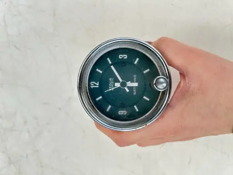 Clock for Maserati Indy and Ghibli