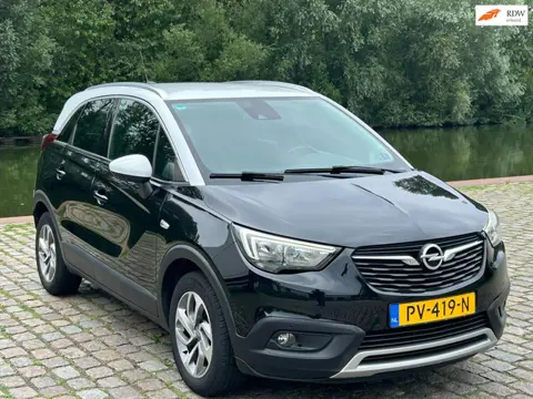 Opel Crossland X 1.2 Turbo Innovation navigatie achteruit camera parkeer sensor cruis control