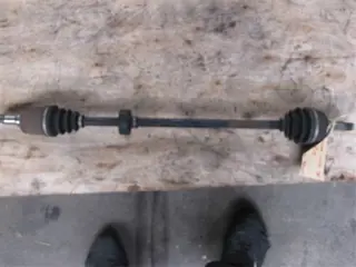 Honda Civic aandrijfas rechts Sloopauto inkoop Den haag