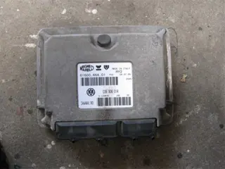 Volkswagen Golf motorcomputer ecu Sloopauto inkoop Den haag