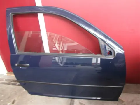 Volkswagen Golf 4 Portier Rechts Sloopauto inkoop Den haag