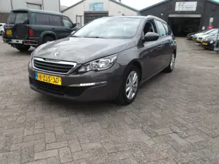 Peugeot 308 SW 1.2 e-THP Allure navi airco pano dak
