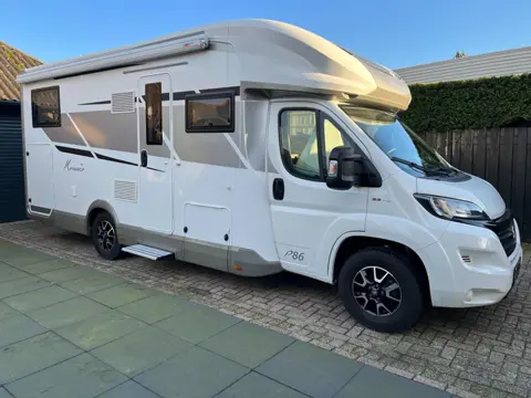 Mobilvetta KROSSER P86 lengte bed FACE TO FACE 2021