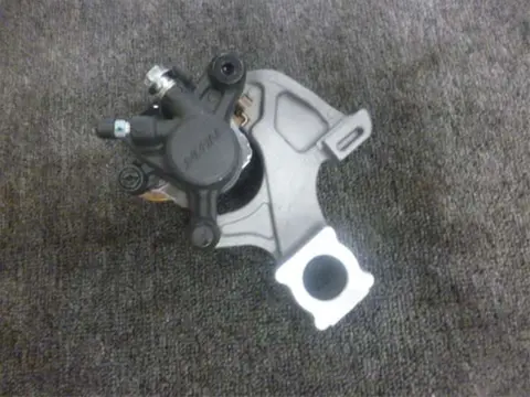 ACHTER REMKLAUW Suzuki GSX R 600 2011 - 2014