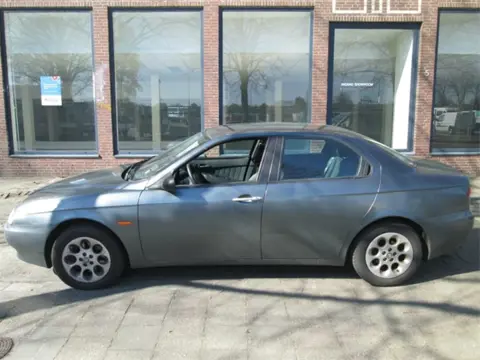 ALFA ROMEO 156 1.6 16V.TWINSPARK Plaatwerk kLEURCODE 650/A