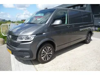 Volkswagen Transporter 2.0 TDI L2H1 Highline Autm. 204pk 2 schuifdeuren , achterdeuren BPM vrij