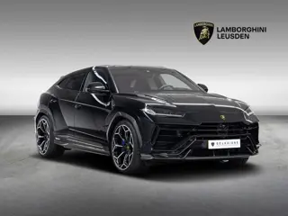 Lamborghini Urus Performante MY23 | Exterior Carbon | B&O