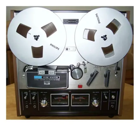 Akai GX-210D GX-220D GX-280D Bandrecorder Kapot en Repareren