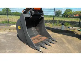 Eurosteel CW30 CW40 diggin bucket 1200mm wide 1150 liter