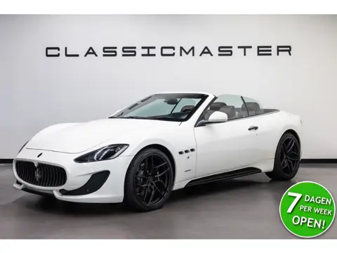 Maserati GranCabrio 4.7 Btw auto, Fiscale waarde € 22.000,- (€ 48.719.01 Ex B.T.W) DEALER AUTO Deale