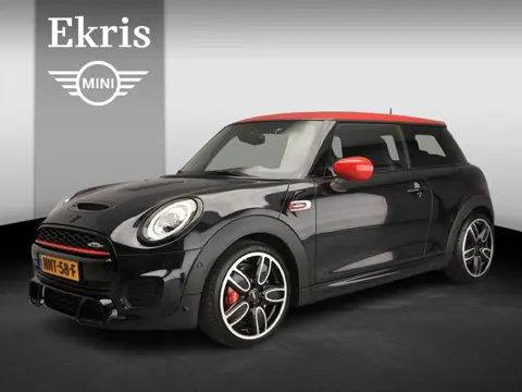 Mini 3-deurs John Cooper Works / Panoramadak / Camera / JCW Stoelen / Park assist / Active Cruise / 