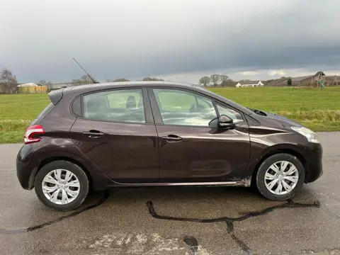 Peugeot 208 1.2 VTi Active