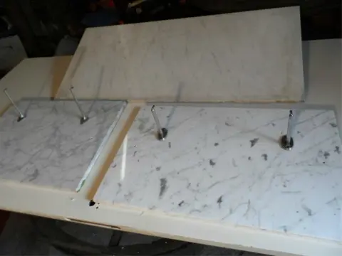 Achterwanden en plancets