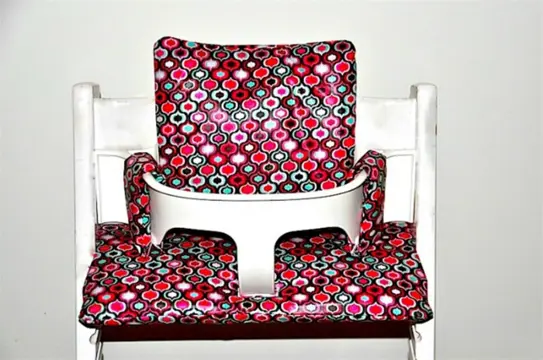 Gecoate stoelverkleiner kussen voor stokke tripp trapp Retro
