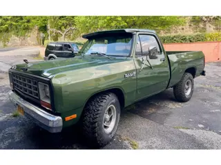 Dodge Ram 150 Custom V8 Benzine (bj 1985)