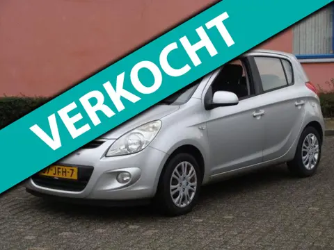 Hyundai I20 1.4i DynamicVersion