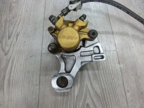 ACHTER REMKLAUW Honda CBR Fireblade 2000 - 2001