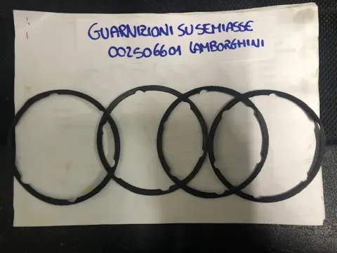 Axle shaft rubbers for Lamborghini Miura