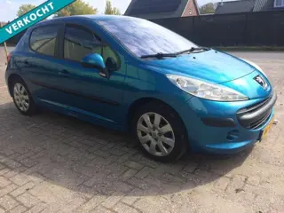 Peugeot 207 GEZOCHT 207 406 407 BENZINE OF DIESEL