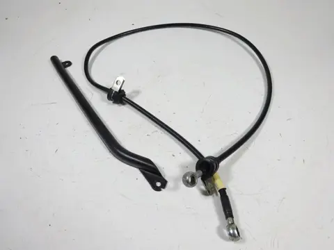 ACHTER REMKLAUW Triumph 595 T Daytona 1997 - 1999