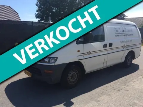 Mitsubishi L 400  L400 GEZOCHT GEVRAAGD