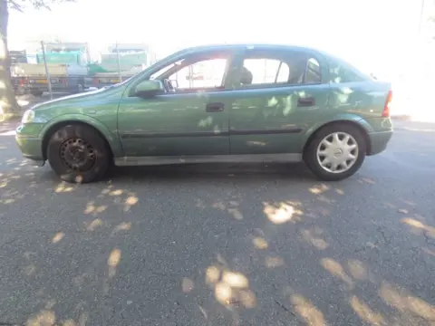 Opel Astra G 1.6 8V 5drs automaat 1998 Onderdelen +Plaatwerk