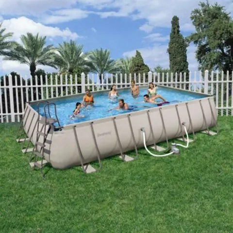 De grootste Intex en Bestway zwembaden van Nederland