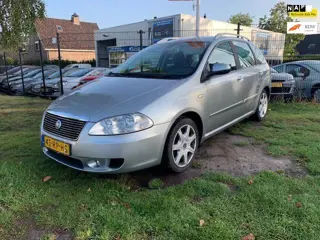 Fiat Croma 1.9 JTD Emotion navi/lmv/trekhaak