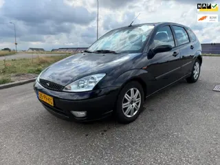 Ford Focus 1.6-16V Futura VERKOCHT
