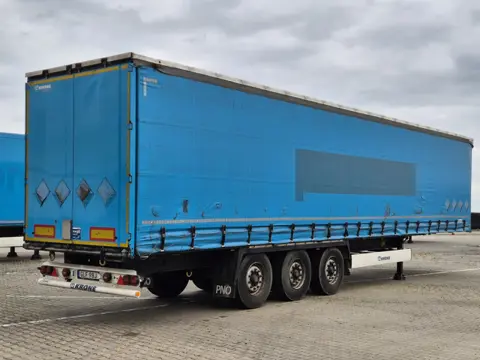 Krone Curtain / COIL (bj 2019)