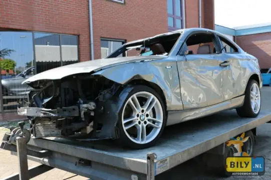 BILY in Enter BMW E82 135i 2010 Coupe spacegrau Metallic