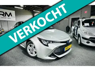 Toyota Corolla 1.8 Hybrid ACTIVE/ 2 SET VELGEN/ AUTOMAAT/NAVI/CAMERA/STOELVW/AIRCO/CRUISE/APK/KEYLES