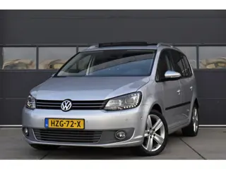 Volkswagen Touran 1.4 TSI Highline Pano - Camera - Navi - Xenon - Cruise