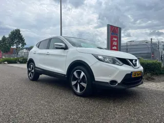 Nissan Qashqai 1.2 Connect Edition | Cruise Control | 360 camera | NAVI | Stoelverwarming | Bluetoot