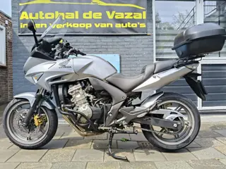 Honda Tour CBF 600 SA zgan bagster zadel handvat verwarming nw banden