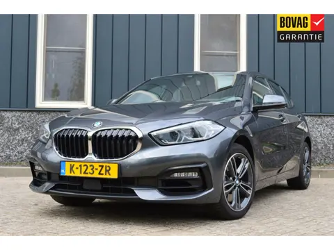 BMW 1-serie 120i Sport Line High Executive Rijklaarprijs-Garantie Navigatie Led Sport interieur Airc