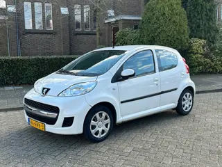 Peugeot 107 1.0-12V XS 2011 5-deurs! Airco! Zuinig!