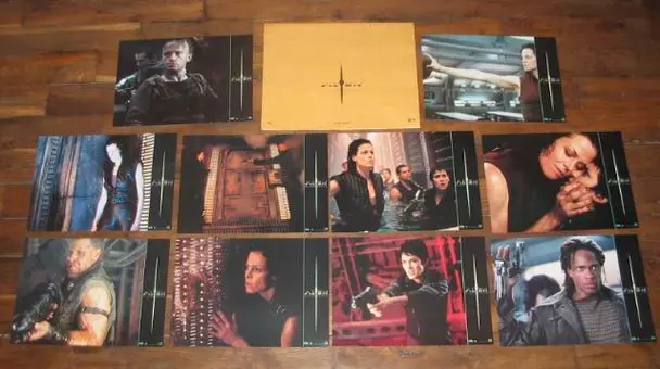 ALIEN RESURRECTION lobbycard set.