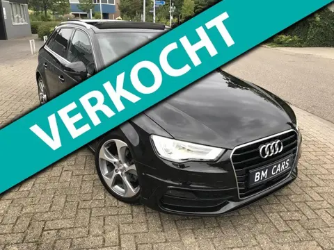 Audi A3 Sportback 2.0 TDI S-Tronic/2xS-Line/PANO DAK/LEDER/ACC !