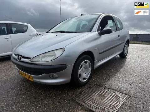 Peugeot 206 1.6-16V Gentry VERKOCHT